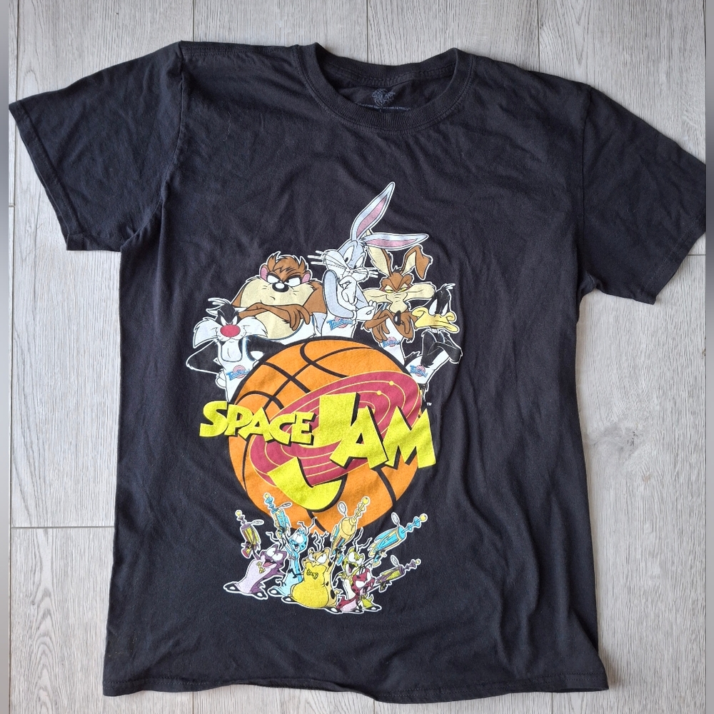 Space Jam Tshirt Size Large
